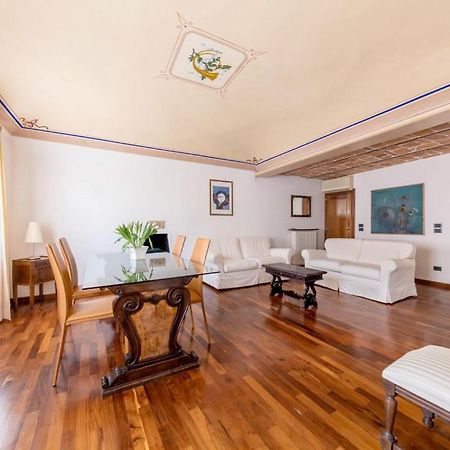 Appartement Royal Domus Perugia - Via Mazzini Extérieur photo