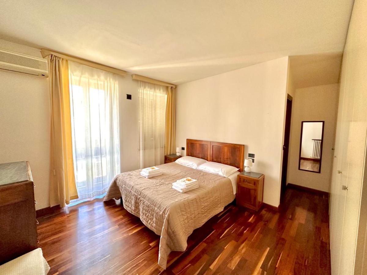 Appartement Royal Domus Perugia - Via Mazzini Extérieur photo